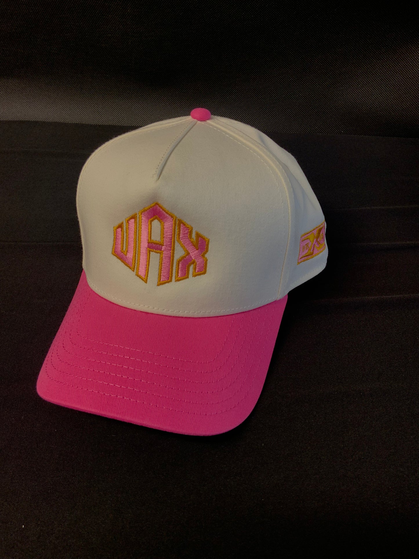 UAX CAPS